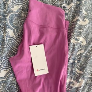 Lululemon Magenta Glow Wunder Under